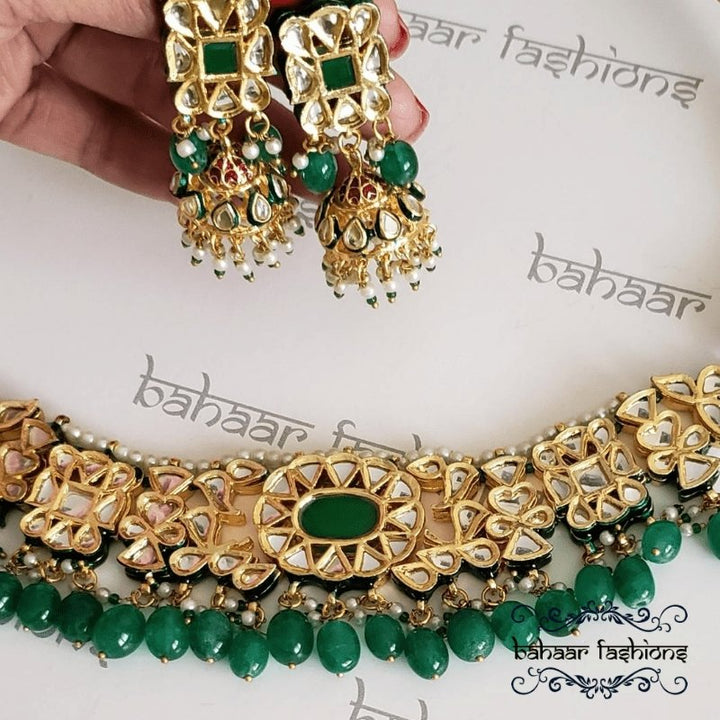 Bahaar Fashions Classic Emerald Kundan Choker Set