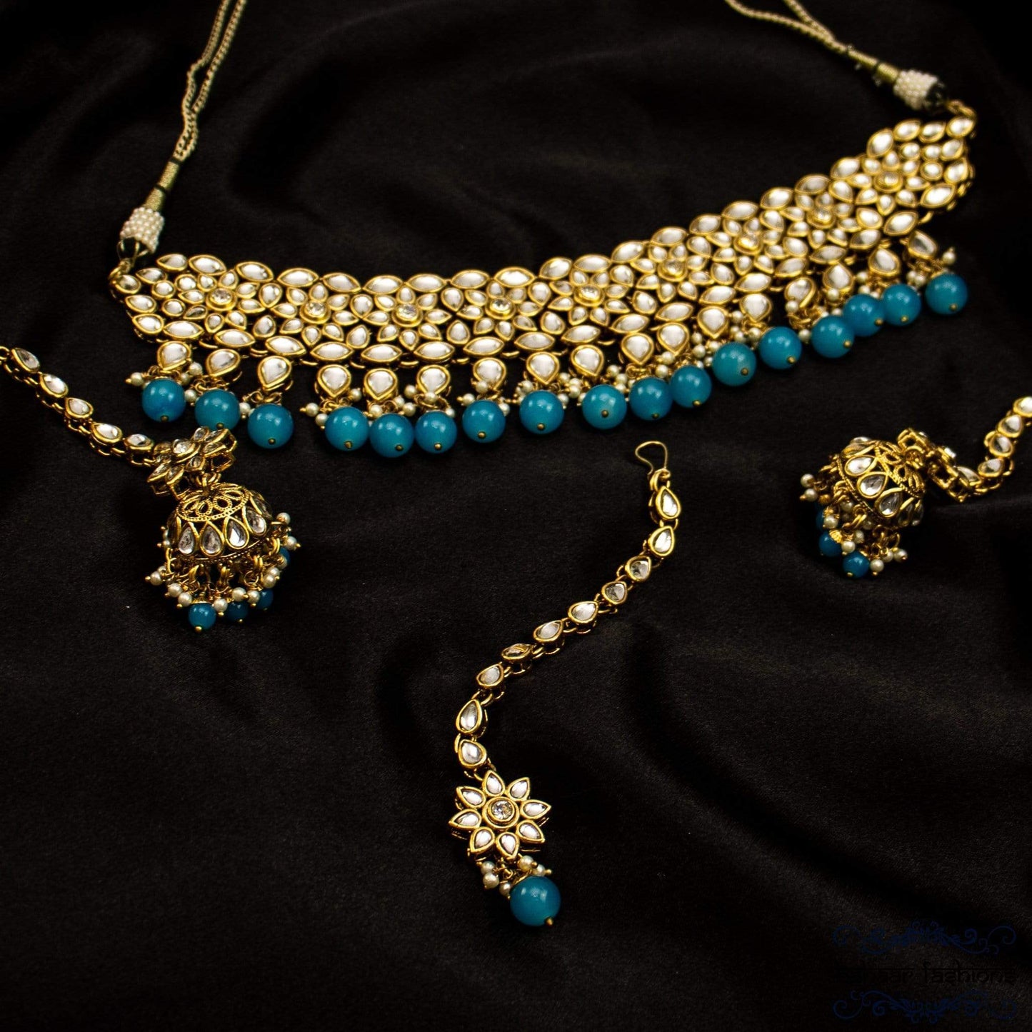 Bahaar Fashions Feroza Choker Set