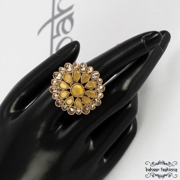 Daffodil Ring